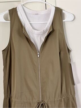 Athleta Flex Jumpsuit Small Tan Beige Wide Leg Athleisure Travel Outfit NWT